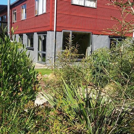 The Red Shed, Anakiwa Hotell Picton Eksteriør bilde